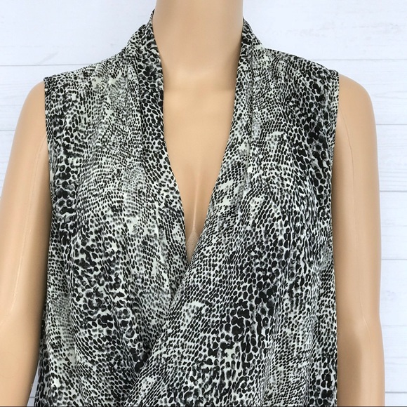 Kut From The Kloth Sleeveless Top - Picture 2 of 5